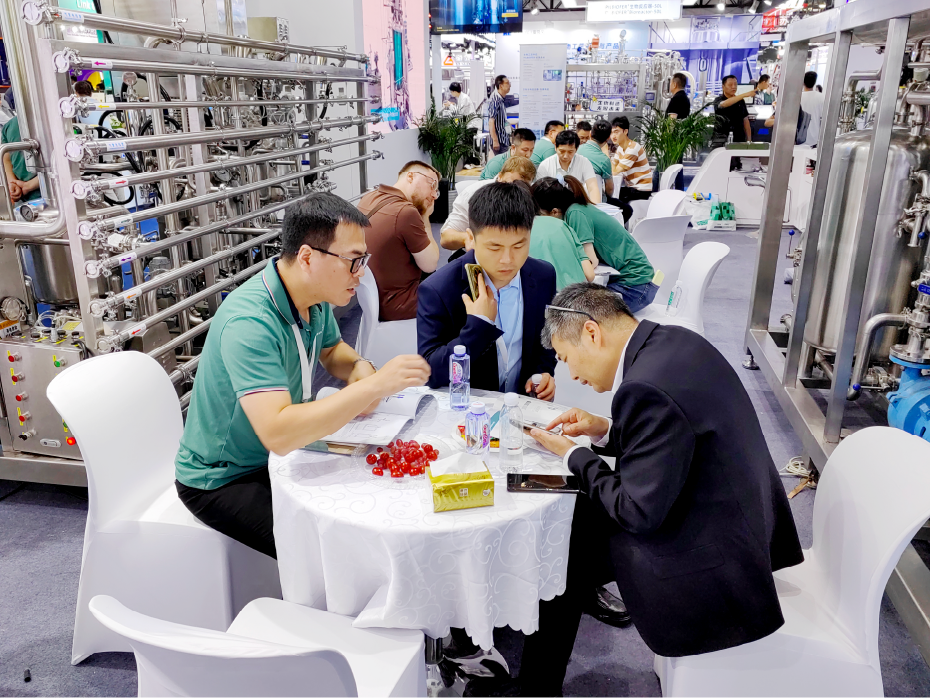 Live Coverage of CPHI & PMEC China 2025 | Jhenten Machinerys Shanghai Exhibition: A Crowd Sensation with Non-Stop Excitement!!(图14)