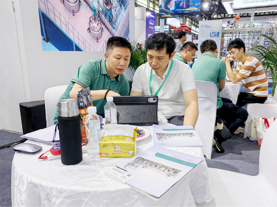 Live Coverage of CPHI & PMEC China 2025 | Jhenten Machinerys Shanghai Exhibition: A Crowd Sensation with Non-Stop Excitement!!(图18)