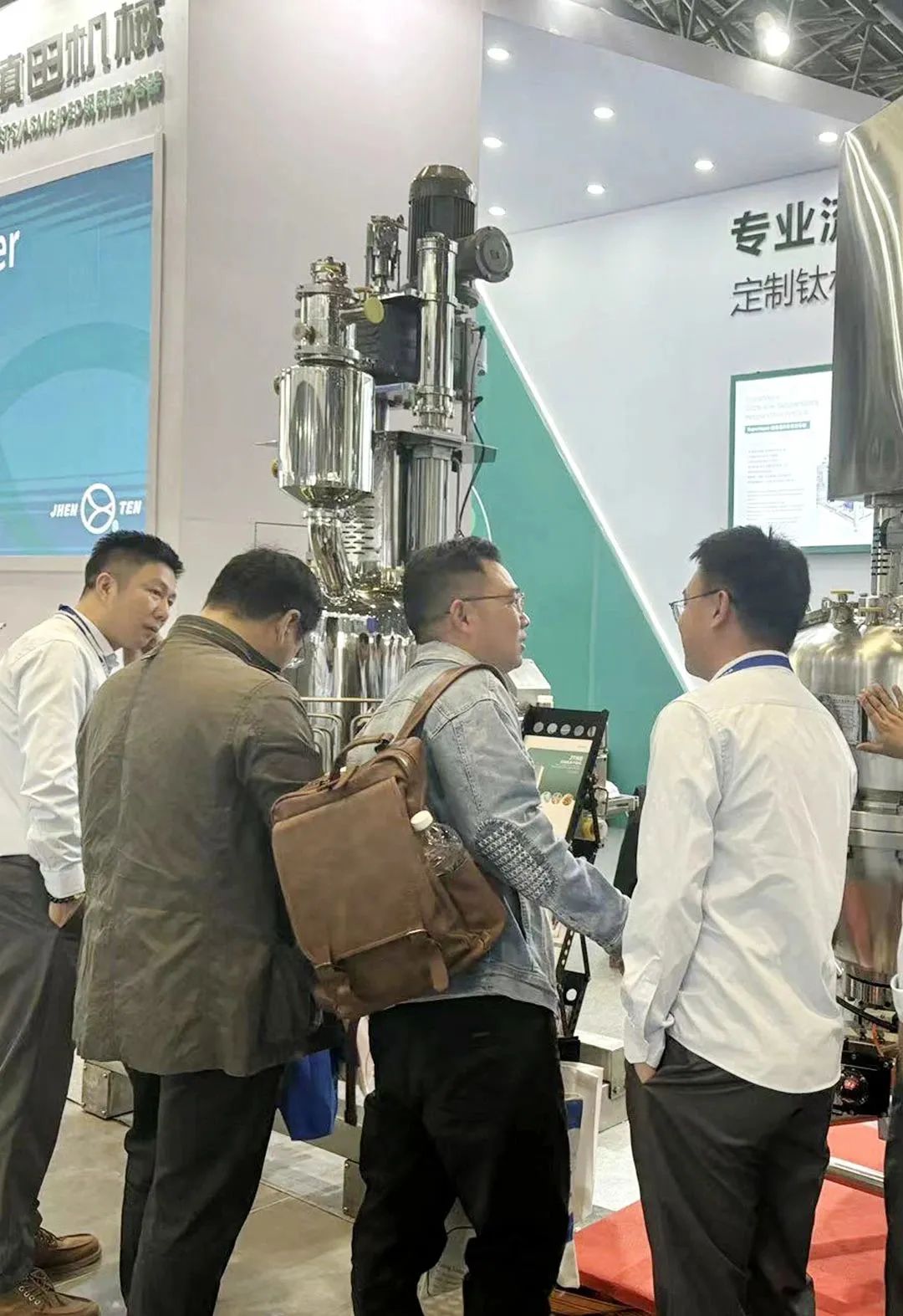 直击现场丨展会进行时,镇田机械精彩继续(图9) 640_wx_fmt=jpeg&wxfrom=5&wx_lazy=1&wx_co=1 (12).jpg